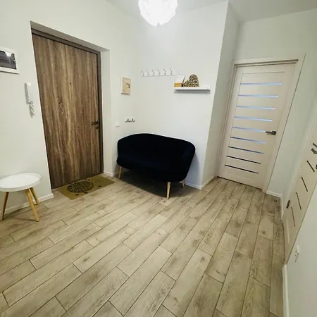 Vip стрийська 리비프